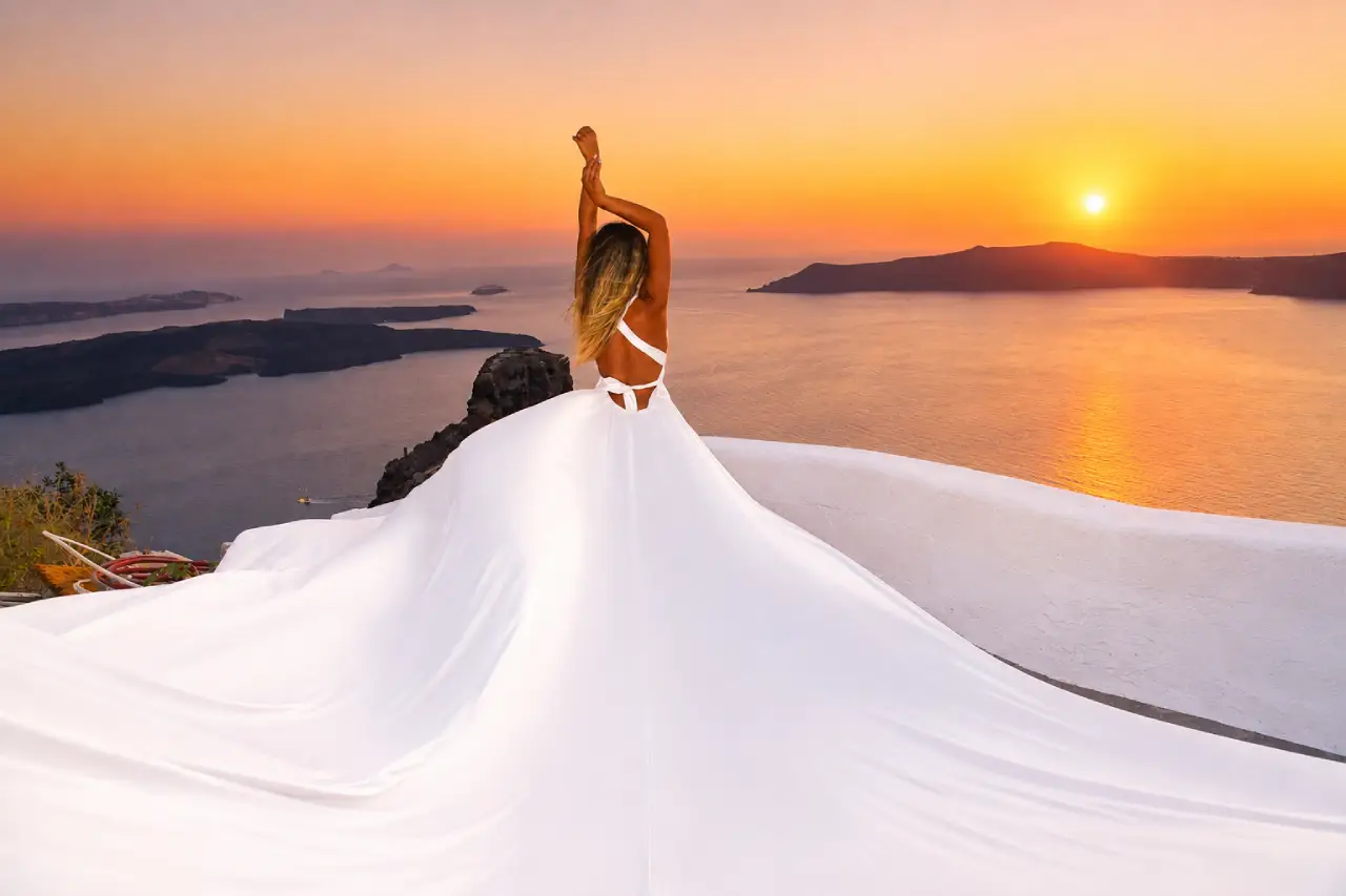 photoboom-dress-photo-1-santorini