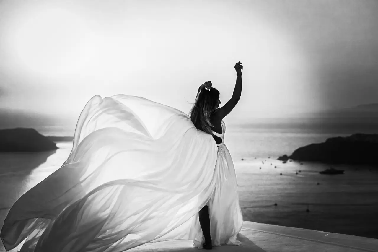 photoboom-photodress-1-santorini